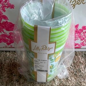 NWT Lilly Pulitzer Vibrant Green Blue Yellow White Party Cups